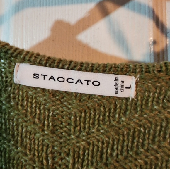Olive green cardigan - Picture 2 of 4
